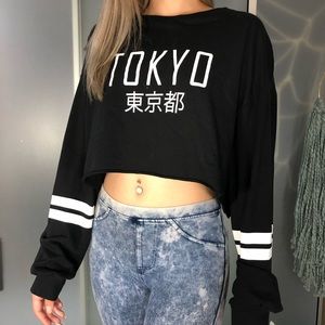 Tokyo long sleeve crop top